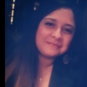 Meet your Posher, Danille